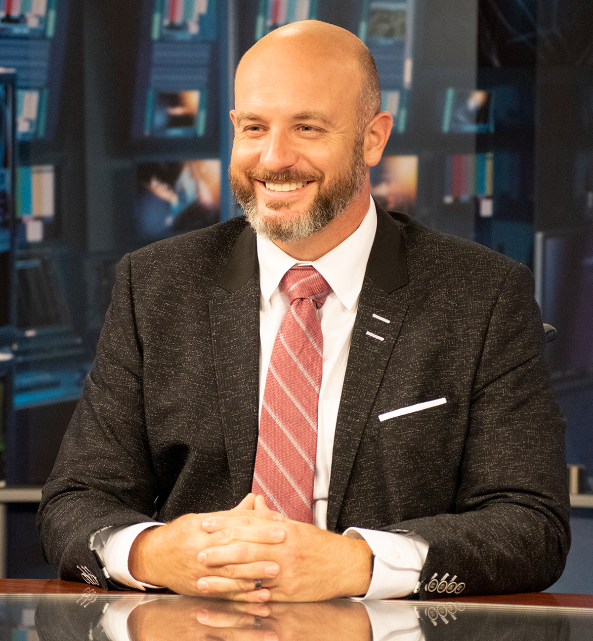 Dr. Sherberg has advanced training across all specialties of dentistry, from dental implants or periodontics, to full smile rehabilitations including crowns, bridges and veneers. All with dental sedation.